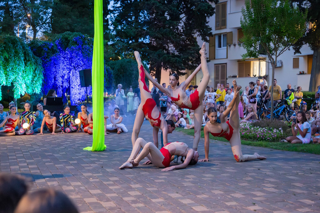 Spectacular events in Poreč during the summer: acrobatics, jazz, film screenings and top concerts